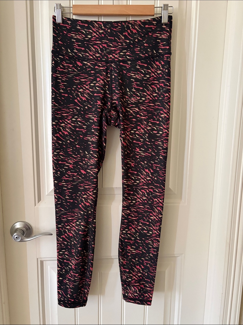 The North Face Black Leggings with red/Pink and Tan Abstract Print